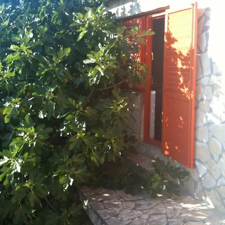Country house Old Traditional Stonehouse *